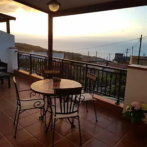 https://azofa.in-canary-islands.com