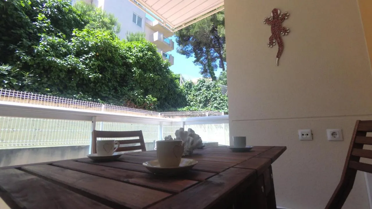 Pool, Beach, Golf & Hard Rock In Salou Appartement